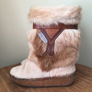 Tecnica authentic fur boots size 35 US 5
